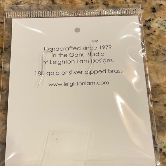 Leighton Lam Seahorse Earrings - Picture 2 of 3